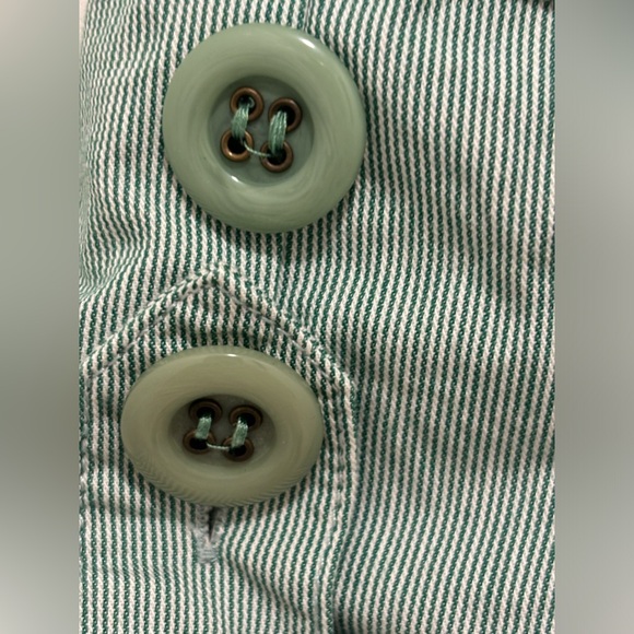 Anthropologie Elevenses Seersucker shorts. Size 10 - Picture 4 of 9